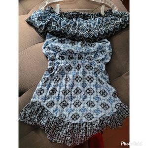 Beautiful summer dress never wore small dark blue and light blue